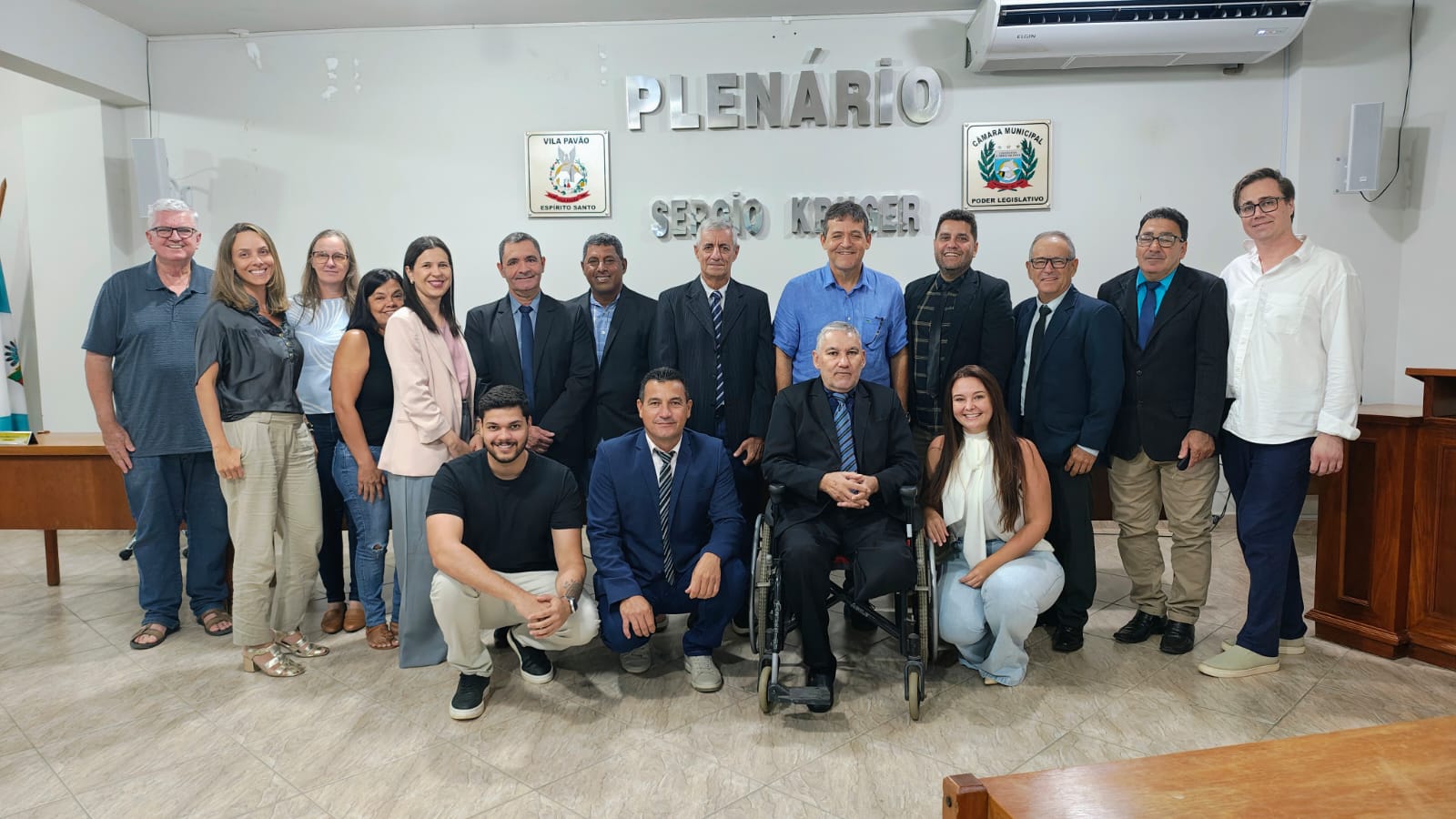 Imagem da notícia: José Carlos Araújo, o “Carlinhos Contador”, se aposenta após 33 anos de dedicação à Câmara Municipal